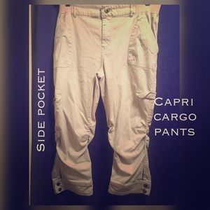 Capri Cargo Pants | Woman XL | Color: Tan